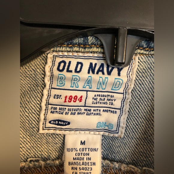 Cropped Jean Jacket - Picture 2 of 6